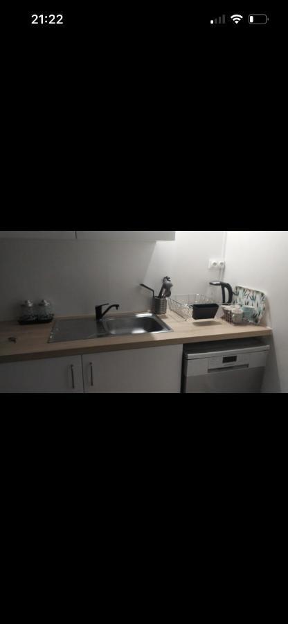 Bed and Breakfast Se: 13A Rue Des Touleuses Pourpre Cergy Exterior foto